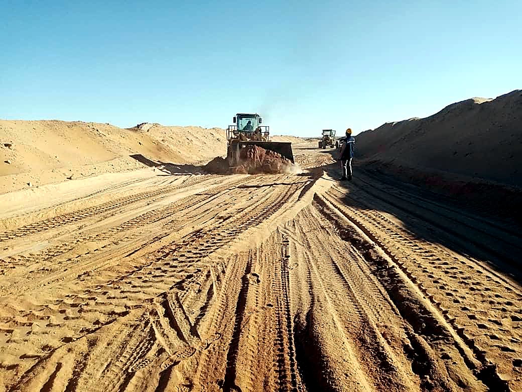 Mine d'or à ciel ouvert — Mines, Sahel